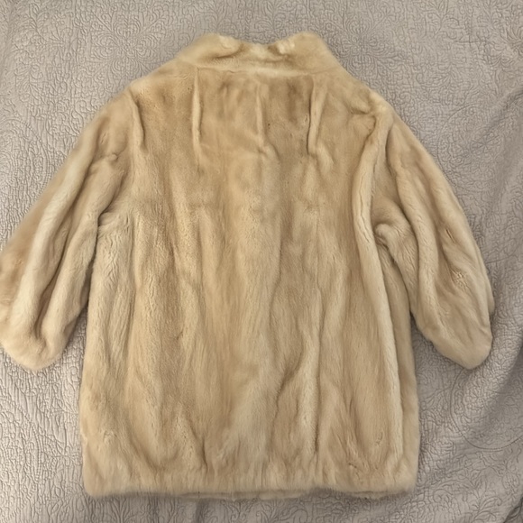 Rindi Fur Jacket (Italy) size M great condition - Picture 3 of 6